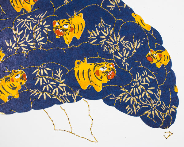 Brain in dark blue tiny angry tigers