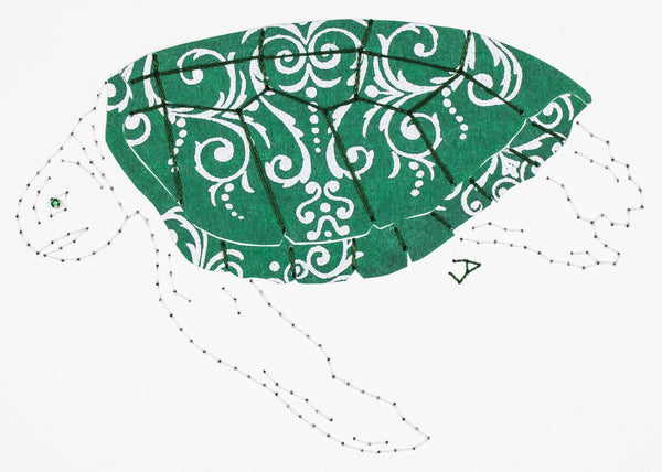 Green Turtle in silver filigree on dark green
