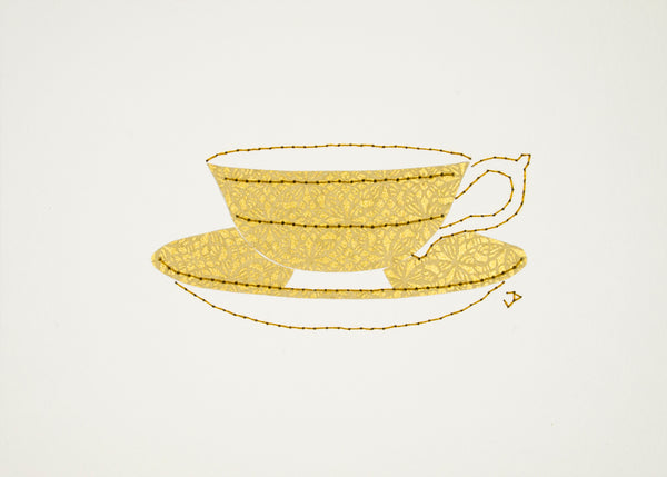 Teacup in Gold